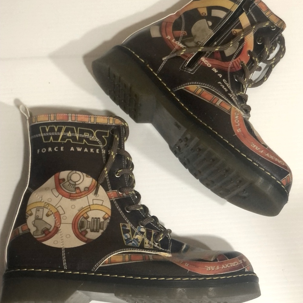 Star Wars Force Awakens boots
